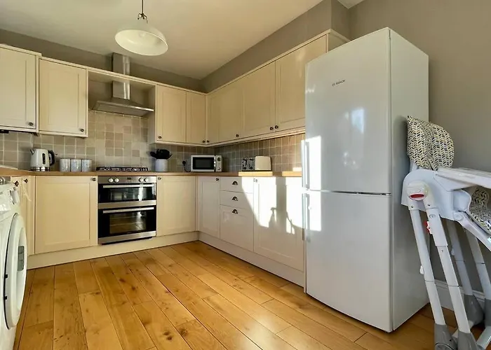 Holiday home Scholes Park Drive, By The Seaside *