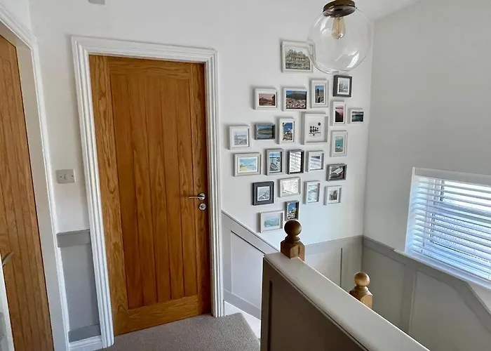 Holiday home Scholes Park Drive, By The Seaside *